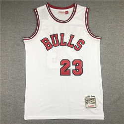 Chicago Bulls Michael Jordan basketball jersey red