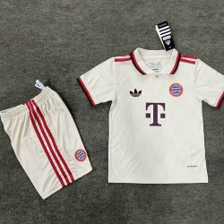 Kid Size Fußball-Club Bayern München 2024/25 away football shirt shorts set