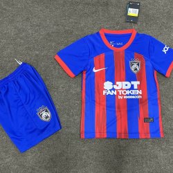 Kid Size Johor Darul Ta'zim F.C. 2024/25 home football shirt shorts set