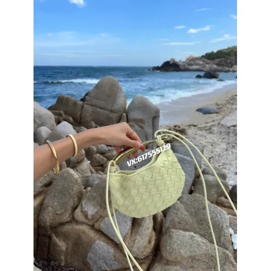 Bottega Veneta Mini Sardine