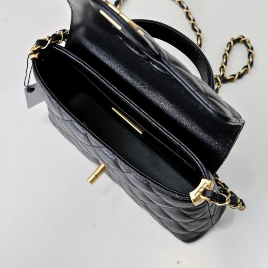 Chanel medium size:25-16-7cm5355
