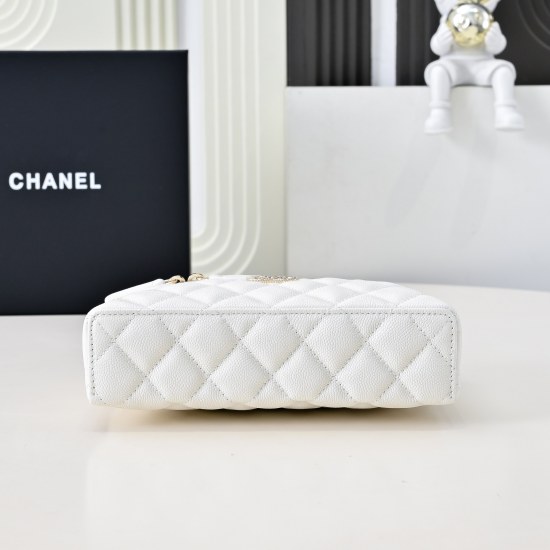 Chanel size ：19cm 4505