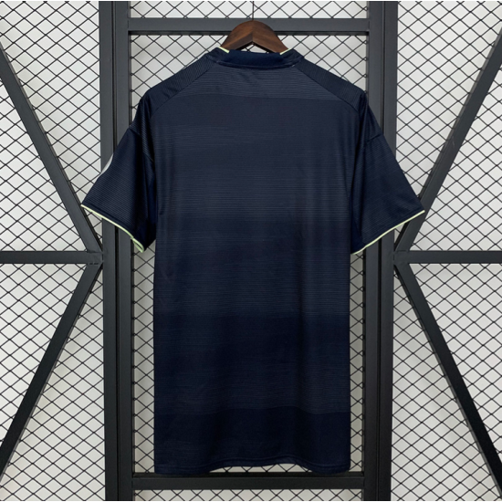 Camiseta 2ª equipación de Real Madrid 25/26