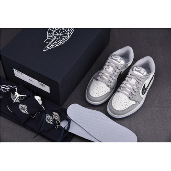 Dior x Air Jordan 1 Low