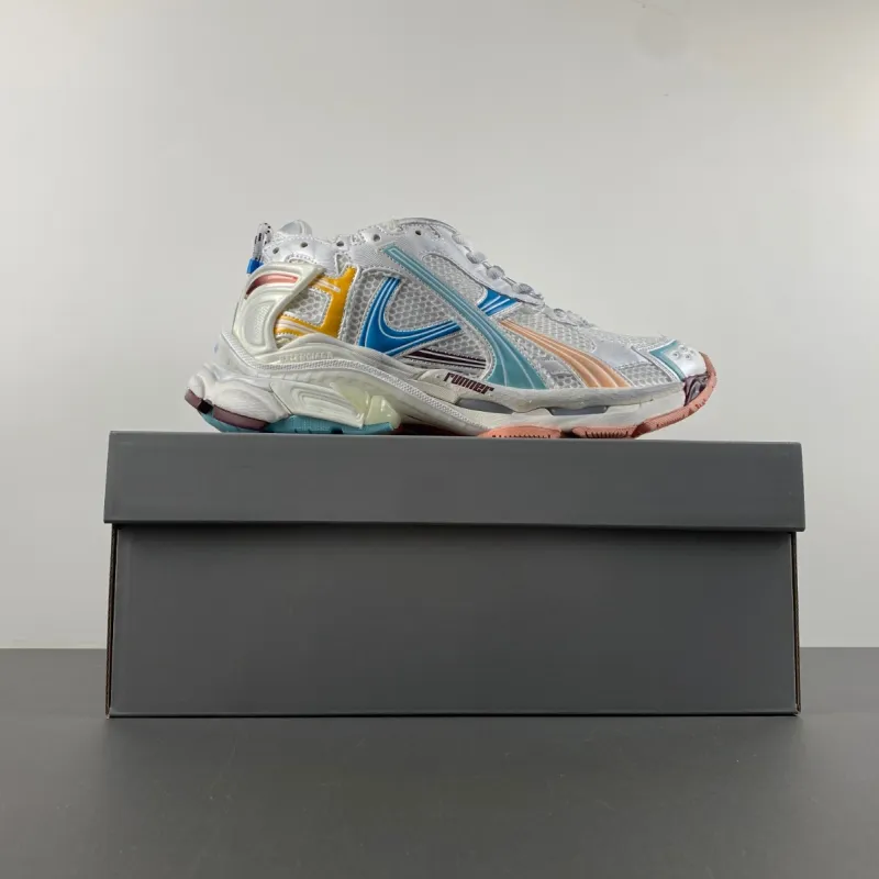 Balenciaga  White Tangerine 772774-W3RNY-0326