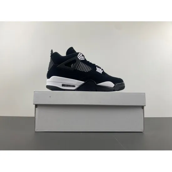 AIR JORDAN 4 RETRO 'WHITE THUNDER' FQ8138-001                                                              