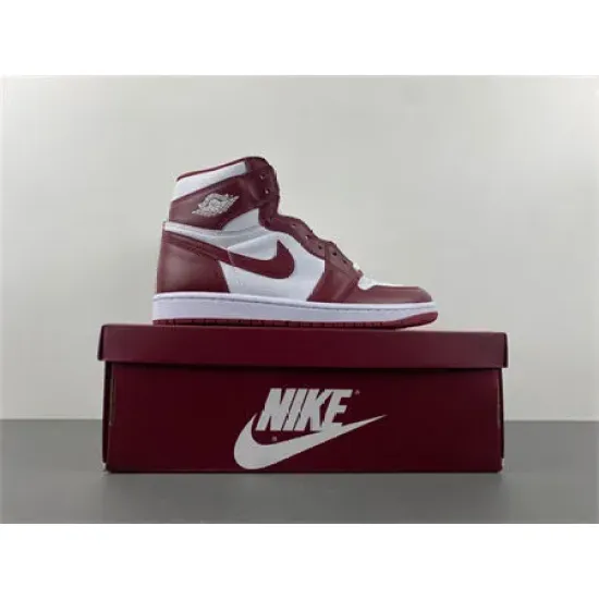 Air Jordan 1 High OG “Team Red”  DZ5485-160