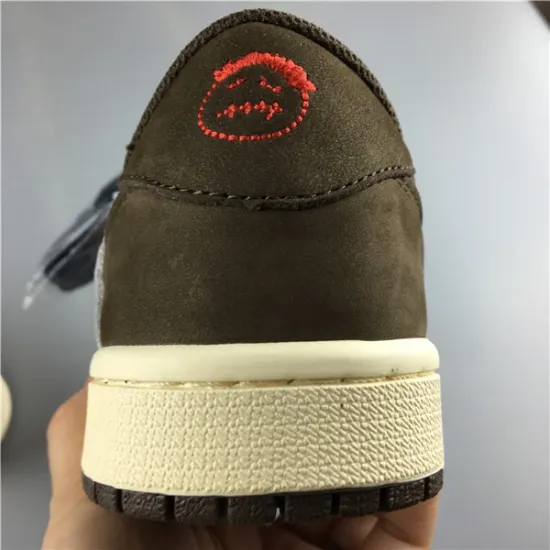 Jordan 1 Retro Low OG SP Travis Scott CQ4277-001                                                              