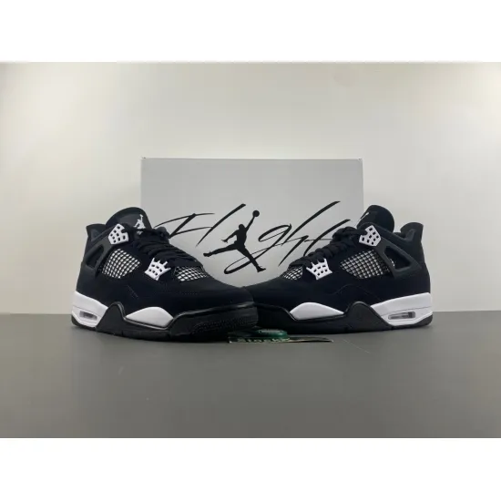 AIR JORDAN 4 RETRO 'WHITE THUNDER' FQ8138-001                                                              