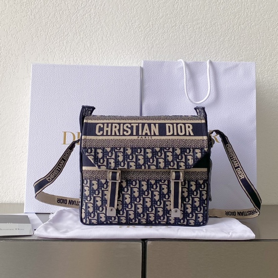 DIOR Oblique classic messenger bag size: 27×28×11cm