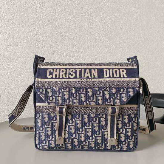 DIOR Oblique classic messenger bag size: 27×28×11cm