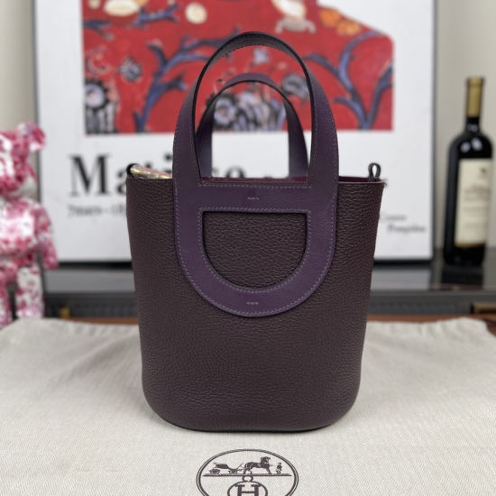 HERMES In the loop Pork Nose Basket 18cm HERMES In the loop Pork Nose Basket 18cm